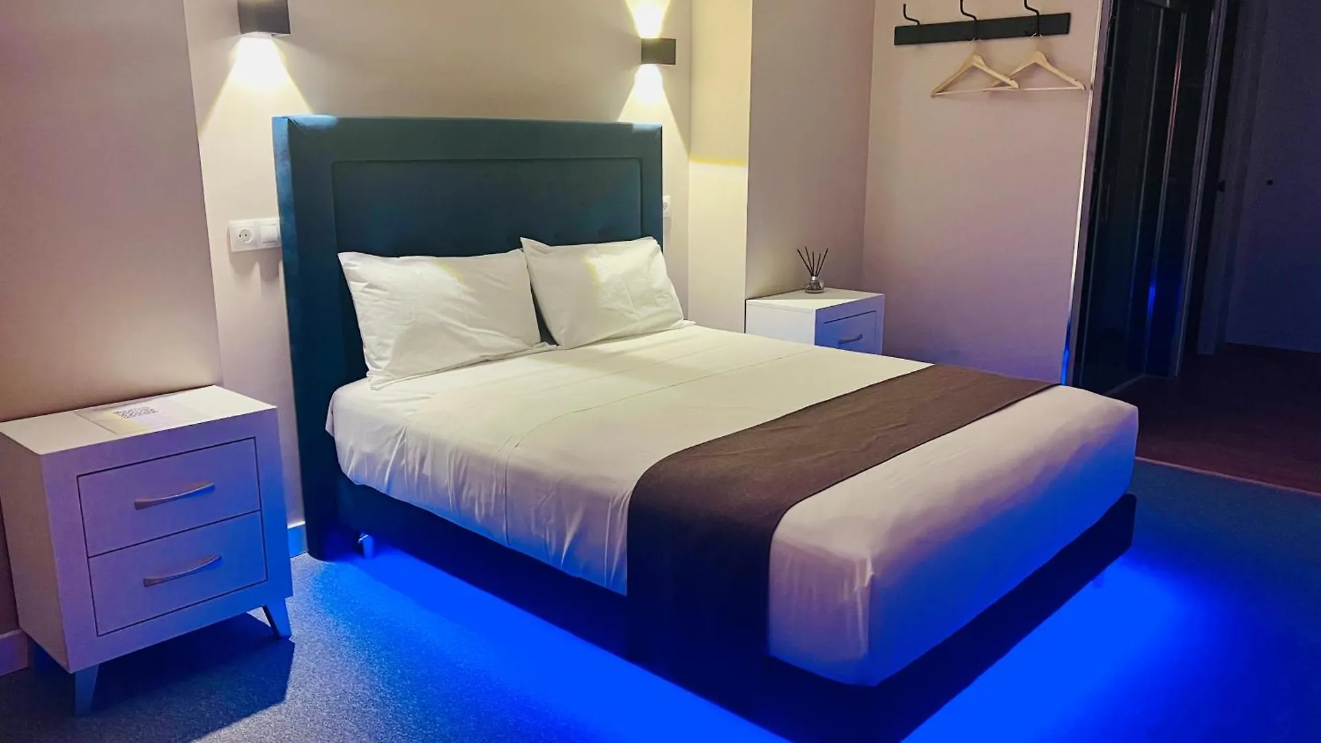 Rooms Luxury Madrid Spain